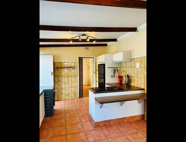3 BEDROOM PROPERTY TO RENT IN BORDEAUX